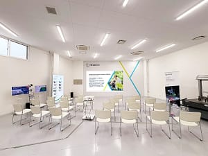 ものづくり現場の未来を体験！Hexagonが東大阪に開設した新オフィスは「最強の製造業ガジェット体験スポット」でした！