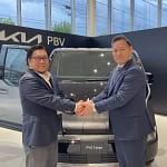【正直レビュー】世界が認めた次世代EVバン「Kia PV5」が日本上陸！仕事も遊びも変わる未来のクルマを徹底解説