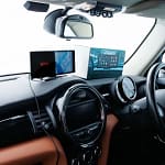 【2026年最新】古い車が劇的に進化！Ottocastポータブルディスプレイで車内エンタメ空間を作る方法