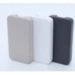 ポケットに収まる驚異の薄さ！ニトリの「PD対応 65W 薄型USBチャージャー」でPCもスマホも急速充電！