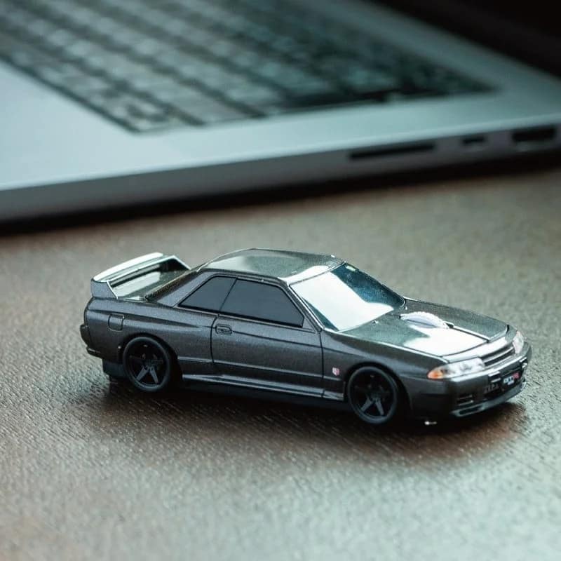 GT-Rマウスとノートパソコン
